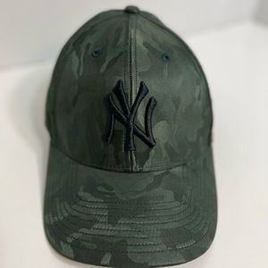 47 Brand New York Yankees Camouflage Cap